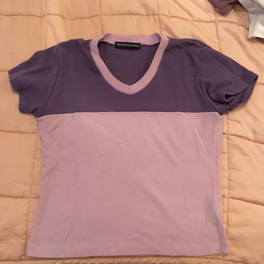 Brandy Melville Avery shirt